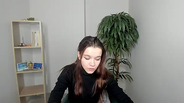 LouanneBrant online show from 02/22/26, 07:08