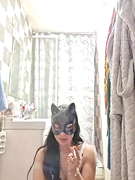Snapshot of halii21 chatting on 04/13/26, 11:43 halii21 online show from 04/13/26, 11:43