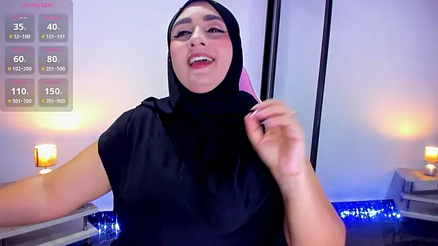 Snapshot of HijabiMilff chatting on 03/19/26, 02:54 HijabiMilff online show from 03/19/26, 02:54