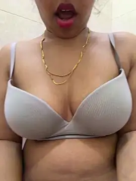 Snapshot of sessy_grl chatting on 05/01/26, 05:50 sessy grl online show from 05/01/26, 05:50