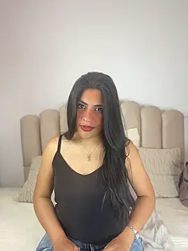 Snapshot of celeste_z chatting on 04/15/26, 12:45 celeste z online show from 04/15/26, 12:45