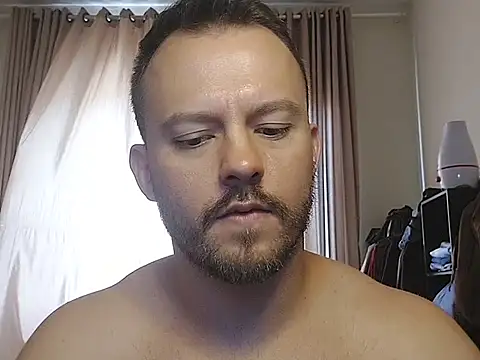amanteloiro online show from 05/11/26, 04:04