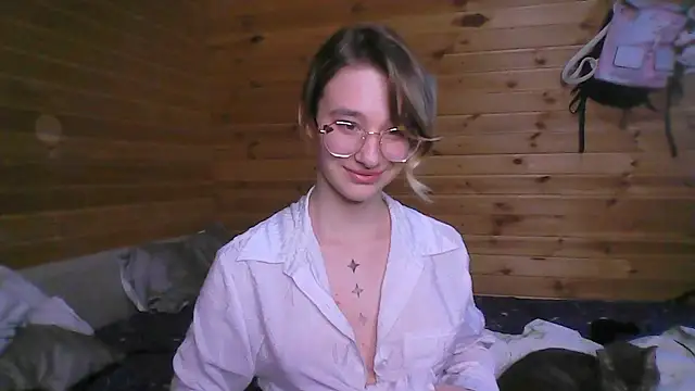 Snapshot of Silva-Tailll chatting on 05/28/26, 05:21 Silva-Tailll online show from 05/28/26, 05:21
