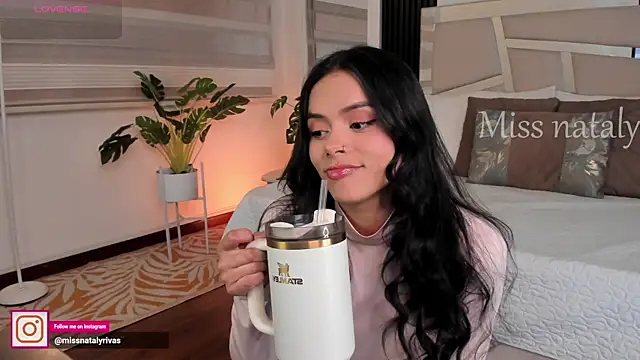 Snapshot of missnataly chatting on 03/31/26, 10:43 missnataly online show from 03/31/26, 10:43