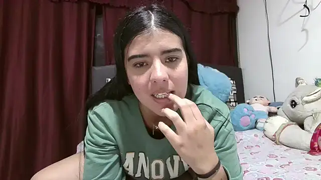 Snapshot of Nataly_2809 chatting on 04/13/26, 03:23 Nataly 2809 online show from 04/13/26, 03:23