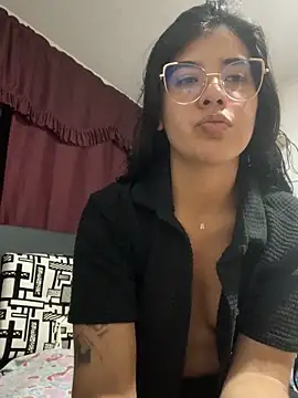 Snapshot of Nataly_2809 chatting on 05/15/26, 05:36 Nataly 2809 online show from 05/15/26, 05:36