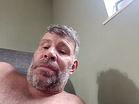 stud2512 online show from 07/28/26, 04:39