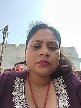 Aanushaka online show from 06/16/26, 10:18