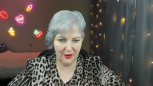 Mary-Leee online show from 03/06/26, 07:05