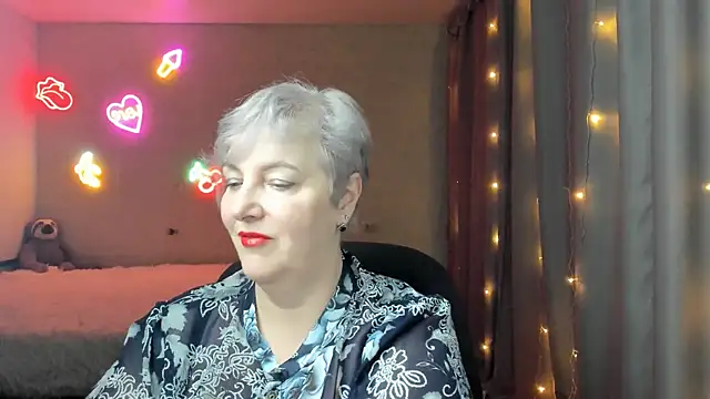 Mary-Leee online show from 03/16/26, 01:59