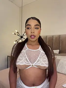 AnnyVega   online show from 07/25/26, 10:07