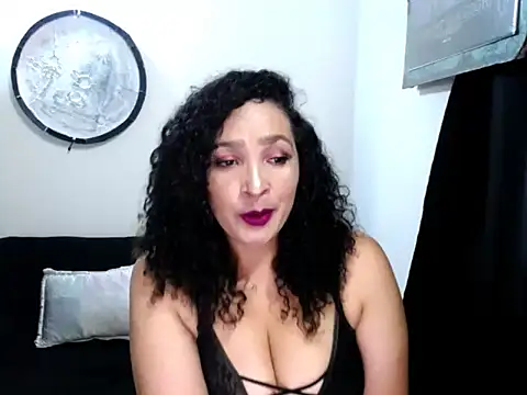 Snapshot of Nerea_Boolsara8 chatting on 07/09/26, 02:04 Nerea Boolsara8 online show from 07/09/26, 02:04