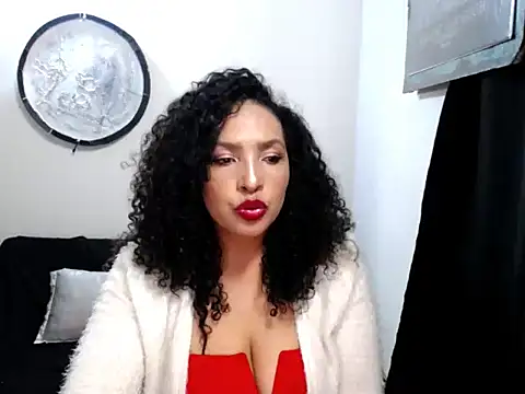 Snapshot of Nerea_Boolsara8 chatting on 07/14/26, 02:38 Nerea Boolsara8 online show from 07/14/26, 02:38