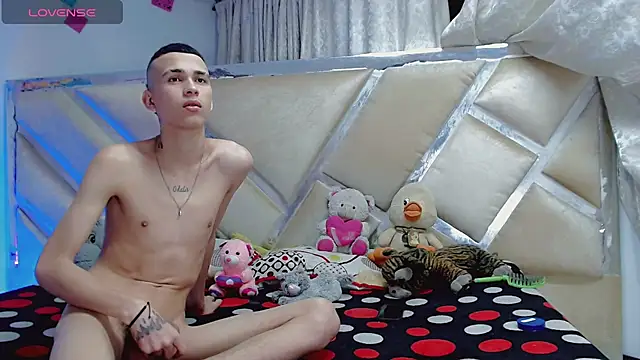 charlot jostin online show from 06/23/26, 04:21