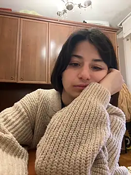 Snapshot of maryzoe05 chatting on 03/25/26, 02:23 maryzoe05 online show from 03/25/26, 02:23