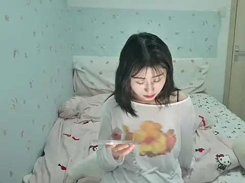 Snapshot of lilabeauty chatting on 03/04/26, 05:13 lilabeauty online show from 03/04/26, 05:13