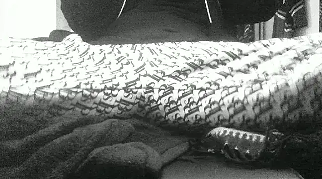 Retrofkcer85 online show from 02/05/25, 07:39