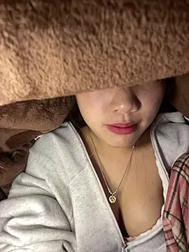 Snapshot of Rio-cute chatting on 02/26/26, 02:21 Rio-cute online show from 02/26/26, 02:21