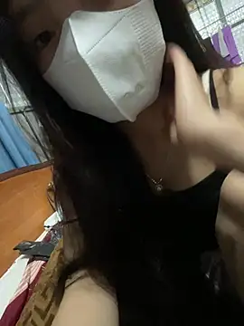 Snapshot of Rio-cute chatting on 05/18/26, 06:14 Rio-cute online show from 05/18/26, 06:14