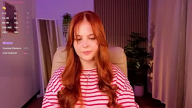Elle Funning online show from 05/15/26, 11:45