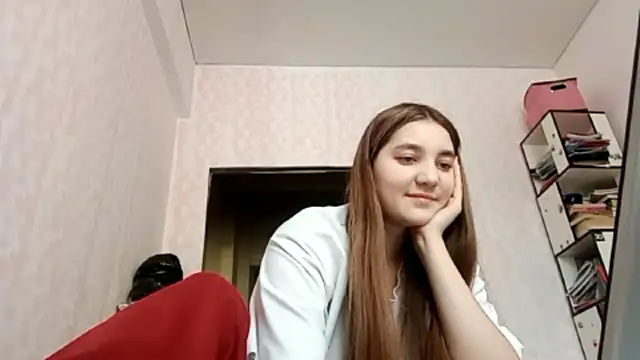 Snapshot of JanineThielman chatting on 03/05/26, 07:59 JanineThielman online show from 03/05/26, 07:59