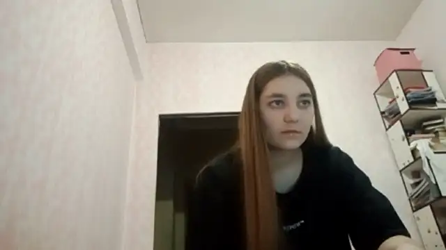 Snapshot of JanineThielman chatting on 03/30/26, 12:17 JanineThielman online show from 03/30/26, 12:17