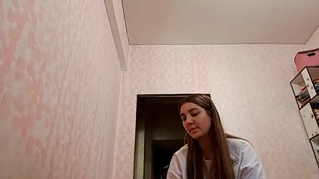 Snapshot of JanineThielman chatting on 04/04/26, 09:18 JanineThielman online show from 04/04/26, 09:18