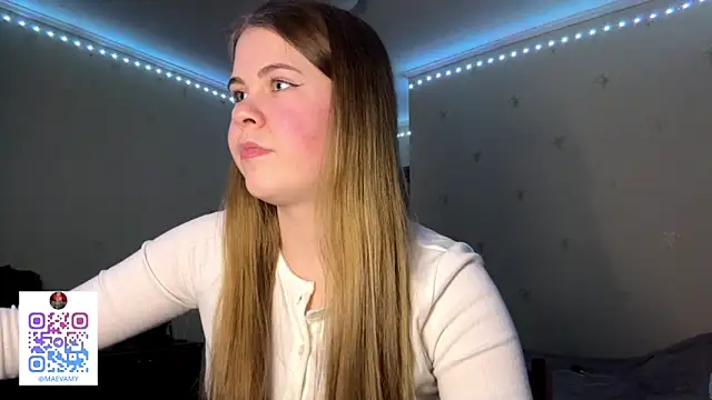 Snapshot of Amy_Maev chatting on 03/18/26, 03:26 Amy Maev online show from 03/18/26, 03:26