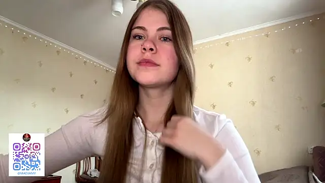 Snapshot of Amy_Maev chatting on 03/22/26, 06:17 Amy Maev online show from 03/22/26, 06:17