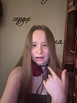 cutefoxieee online show from 07/15/26, 07:41