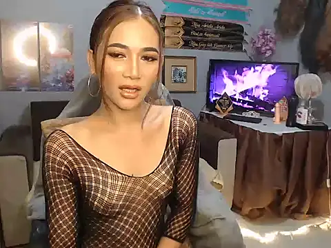 Snapshot of Demonsfuck chatting on 05/15/26, 11:01 Demonsfuck online show from 05/15/26, 11:01