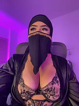 Yasmin cute online show from 07/23/26, 01:53