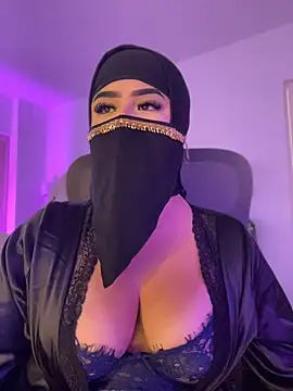 Yasmin cute online show from 07/27/26, 01:51