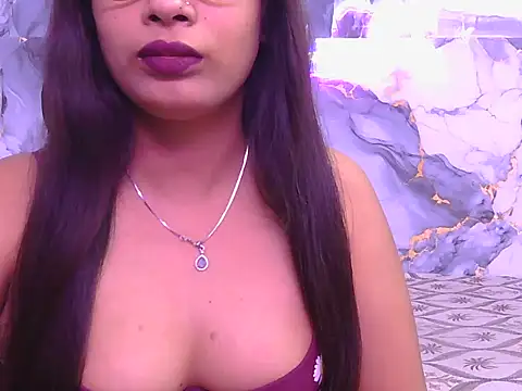 Snapshot of Aayesha-queen chatting on 03/27/26, 03:56 Aayesha-queen online show from 03/27/26, 03:56