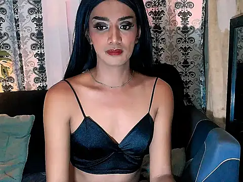 Snapshot of Queeny_Cassandra chatting on 06/10/26, 11:57 Queeny Cassandra online show from 06/10/26, 11:57