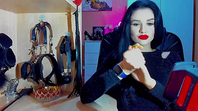 Snapshot of KristiTopxx chatting on 10/22/25, 08:30 KristiTopxx online show from 10/22/25, 08:30