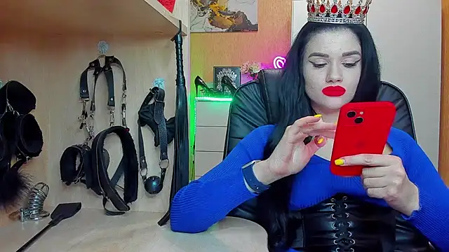 Snapshot of KristiTopxx chatting on 10/28/25, 07:16 KristiTopxx online show from 10/28/25, 07:16