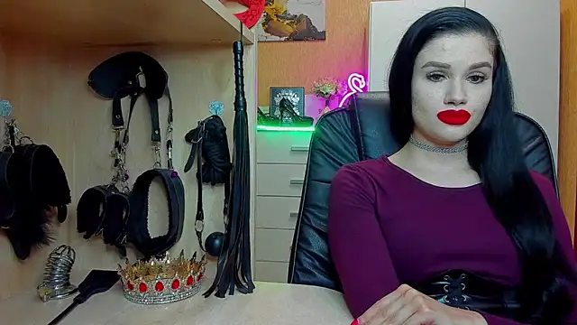 KristiTopxx online show from 05/01/26, 07:18