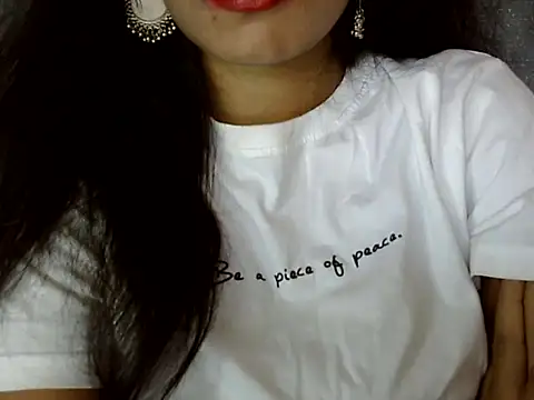 Snapshot of Neha_Sharma2 chatting on 03/03/26, 09:15 Neha Sharma2 online show from 03/03/26, 09:15