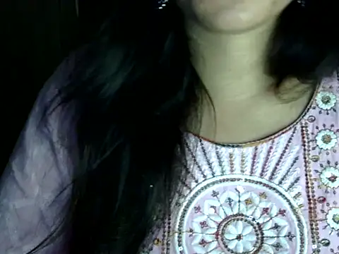 Snapshot of Neha_Sharma2 chatting on 04/07/26, 03:45 Neha Sharma2 online show from 04/07/26, 03:45