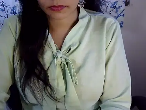 Neha Sharma2 online show from 07/07/26, 01:04