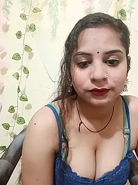 lovely-girl99 online show from 03/06/26, 03:58