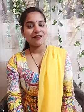 lovely-girl99 online show from 04/08/26, 05:51