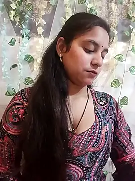 lovely-girl99 online show from 04/09/26, 08:42