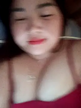 Snapshot of Meo-catwet chatting on 04/01/26, 05:30 Meo-catwet online show from 04/01/26, 05:30