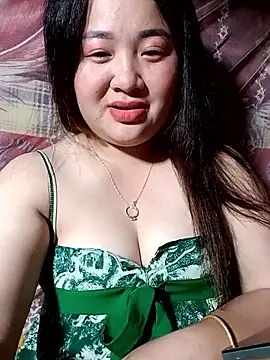 Snapshot of Meo-catwet chatting on 05/25/26, 03:18 Meo-catwet online show from 05/25/26, 03:18