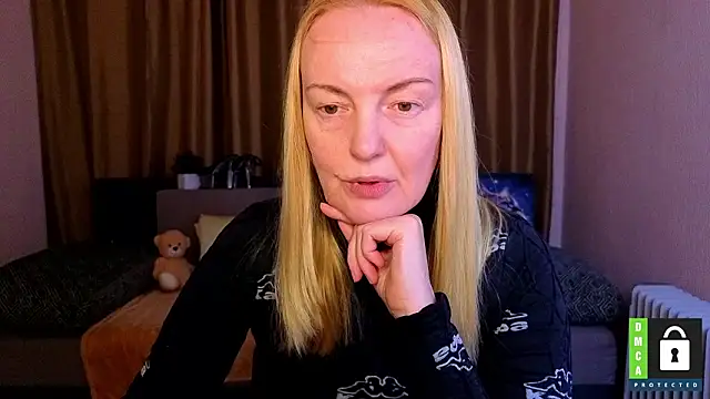 Snapshot of Bella_soulmate chatting on 03/20/26, 12:21 Bella soulmate online show from 03/20/26, 12:21