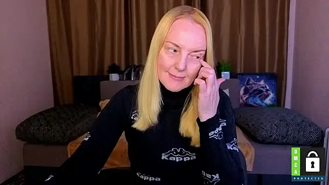 Snapshot of Bella_soulmate chatting on 03/22/26, 12:30 Bella soulmate online show from 03/22/26, 12:30