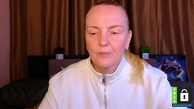 Snapshot of Bella_soulmate chatting on 04/01/26, 11:22 Bella soulmate online show from 04/01/26, 11:22