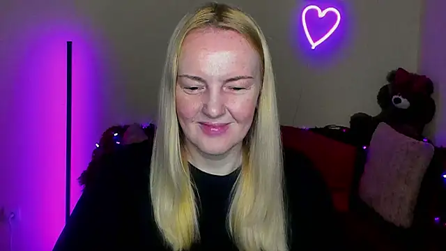 Snapshot of Bella_soulmate chatting on 04/04/26, 05:27 Bella soulmate online show from 04/04/26, 05:27